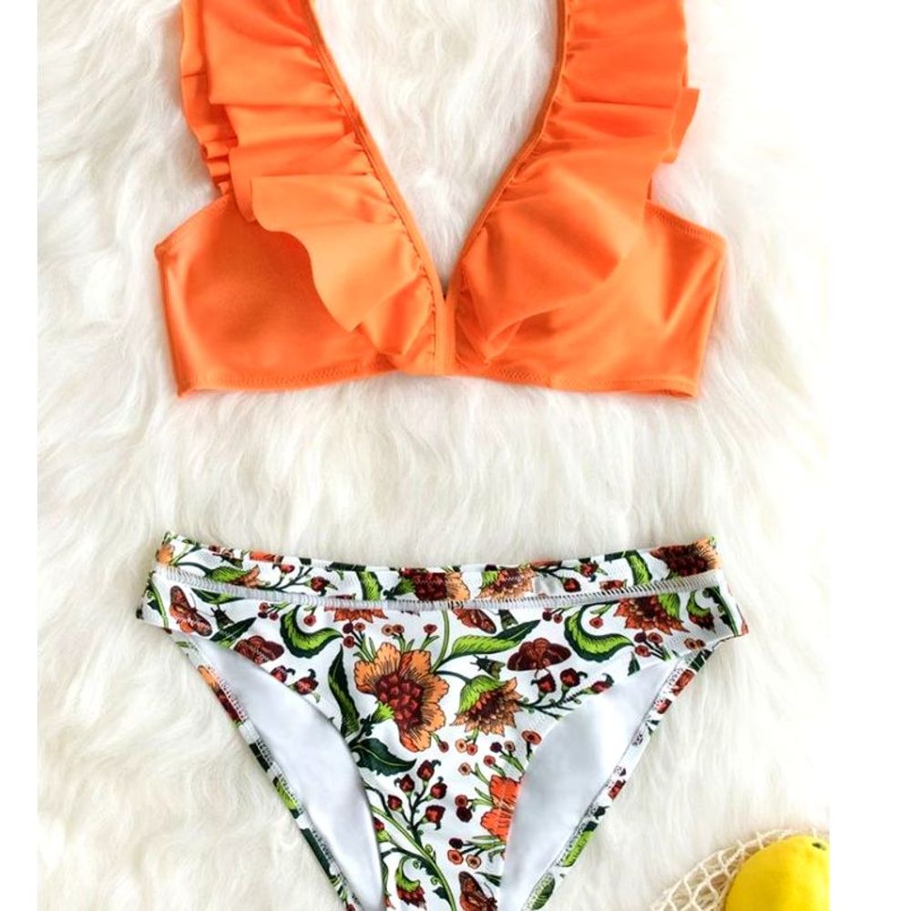 CUPSHE Floral & Ruffle Bikini_4